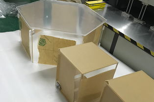 九宮格 專注賦能中小企業(yè)網(wǎng)絡(luò)營(yíng)銷，助力唯動(dòng)玻璃制品互聯(lián)網(wǎng)轉(zhuǎn)型